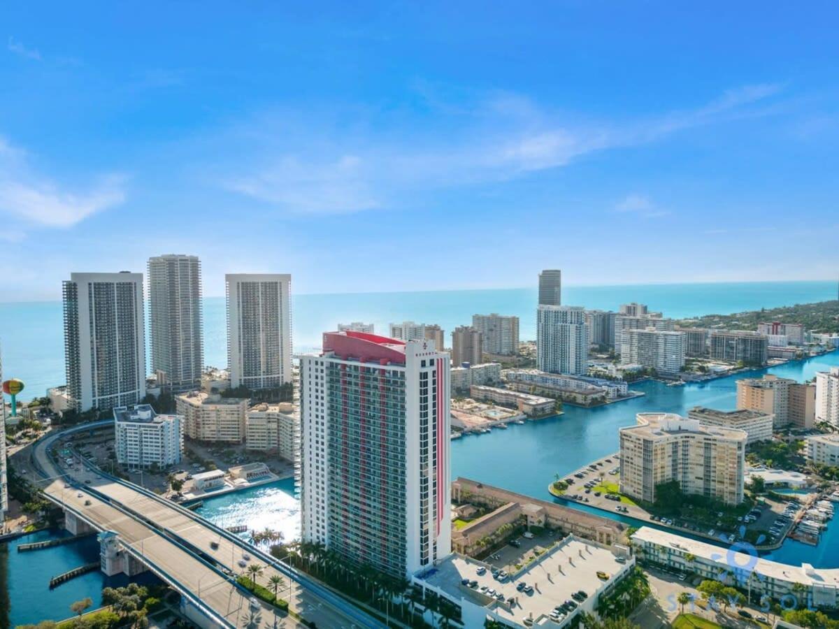 Infinite View With Balcony,Pool Plus Near Beach Hallandale Beach Exterior photo