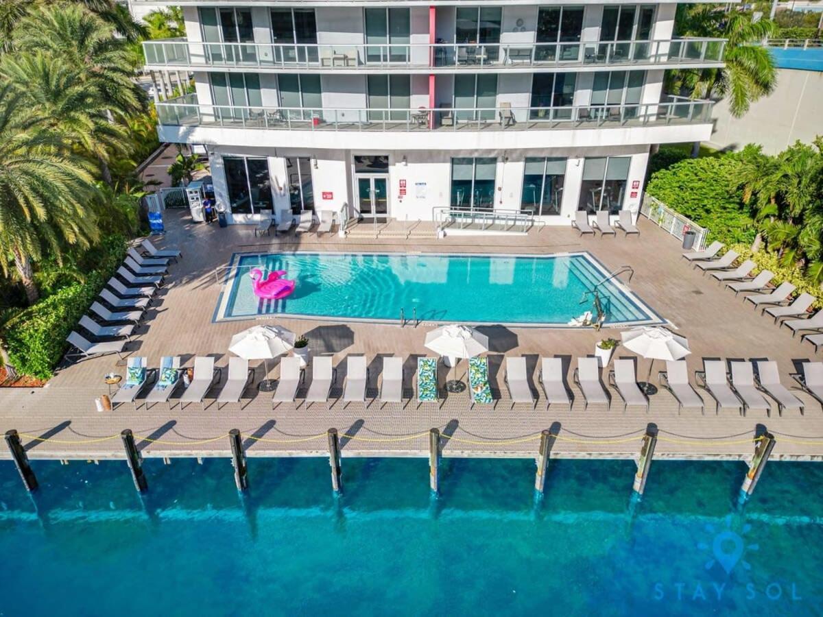 Infinite View With Balcony,Pool Plus Near Beach Hallandale Beach Exterior photo