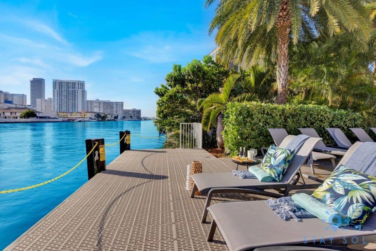 Infinite View With Balcony,Pool Plus Near Beach Hallandale Beach Exterior photo